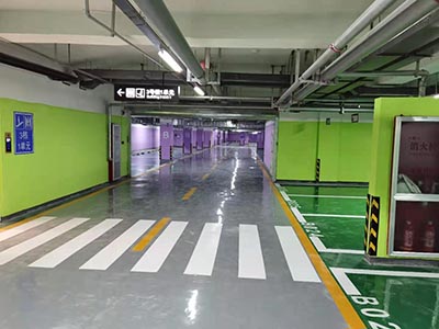 蘇州加油站消防通道劃線應(yīng)該如何劃？消防車道禁止停車劃線標？